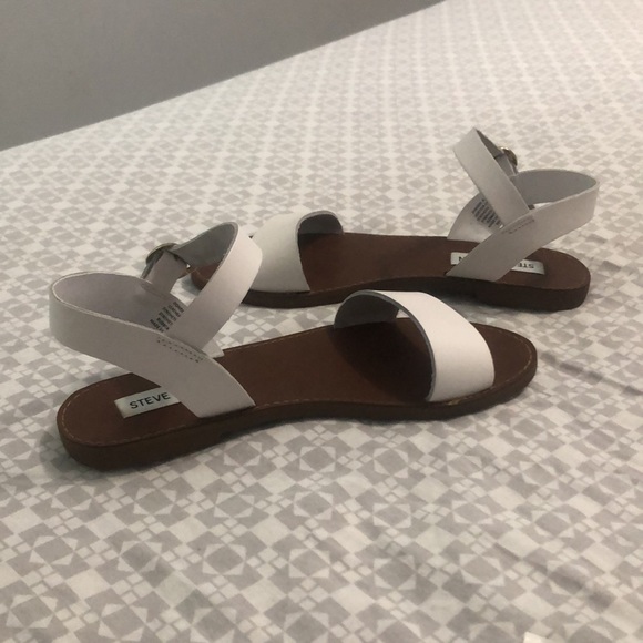 steve madden sandals - Picture 7 of 9